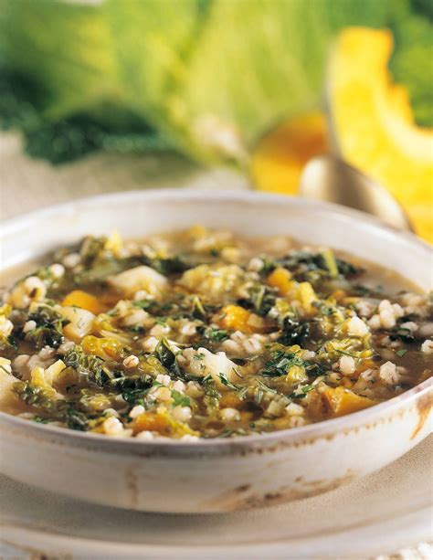 zuppa verza e orzo